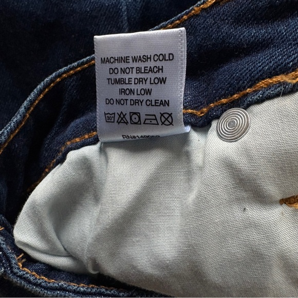 Fashion Nova Denim Mini Skirt and Shirt, Size Women’s Small - Picture 4 of 12